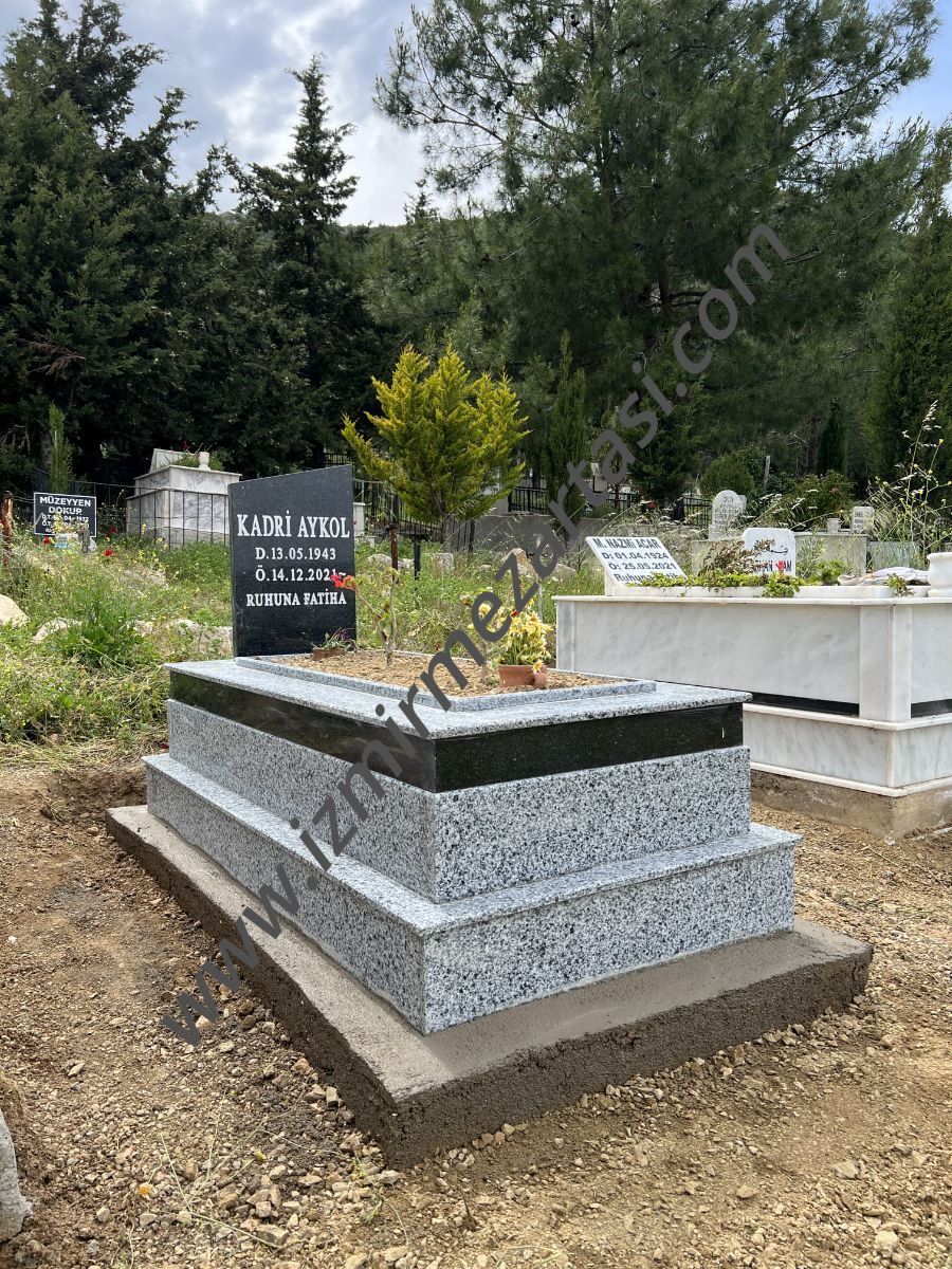 GRANİT MEZAR 002